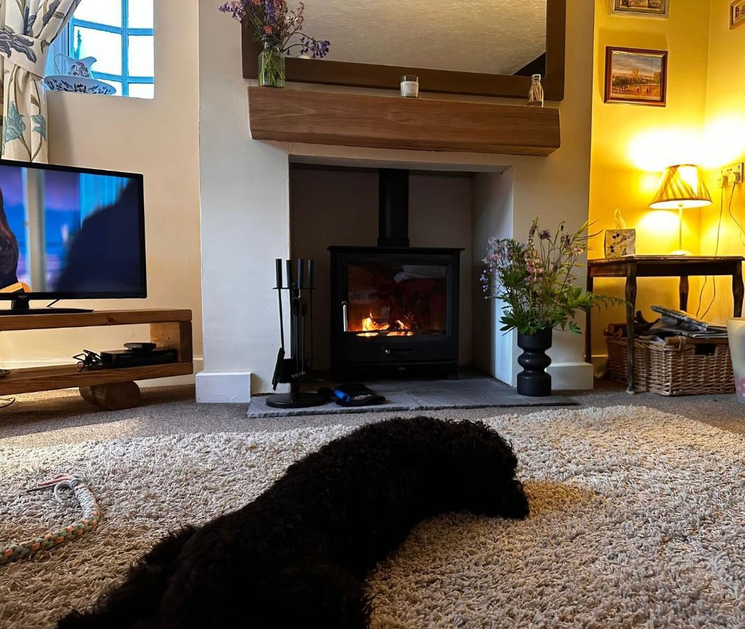 Holiday home Chapter Cottage, Nr Alton Towers, Peak District, Foxfield Barns *