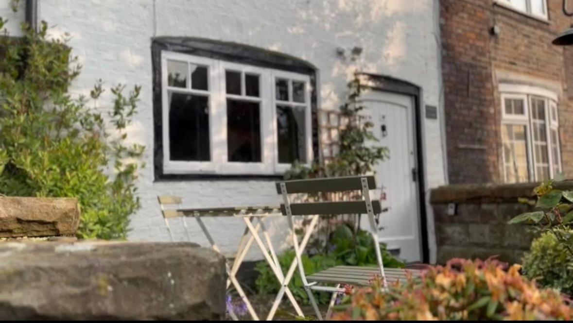 Holiday home Chapter Cottage, Nr Alton Towers, Peak District, Foxfield Barns Cheddleton